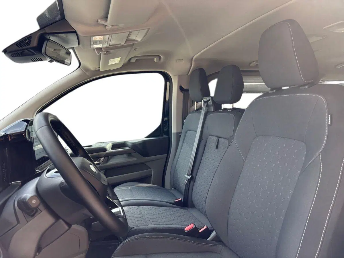 Ford Tourneo Custom usata a Pescara (11)