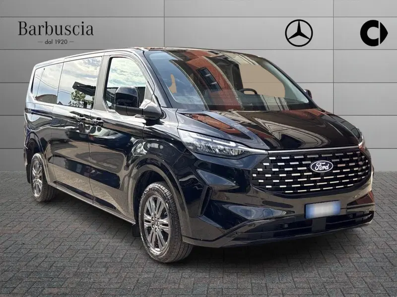 Ford Tourneo Custom usata a Pescara (2)