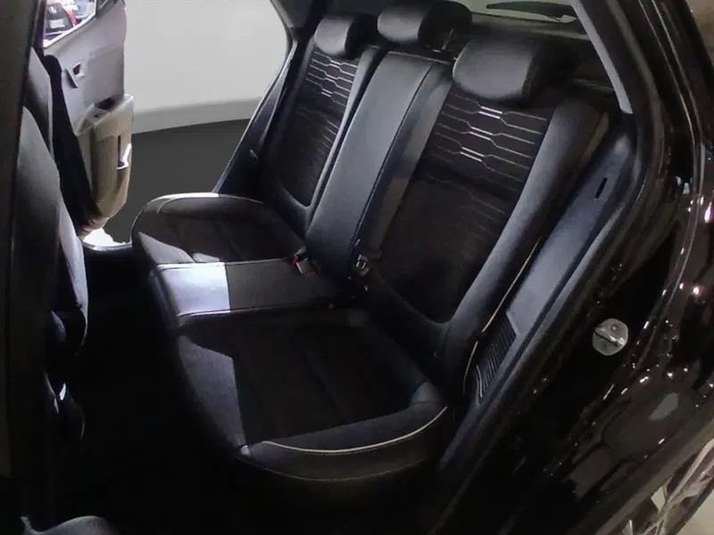 Kia Stonic usata a Genova (10)