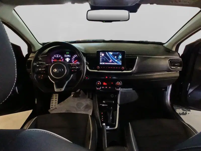Kia Stonic usata a Genova (11)