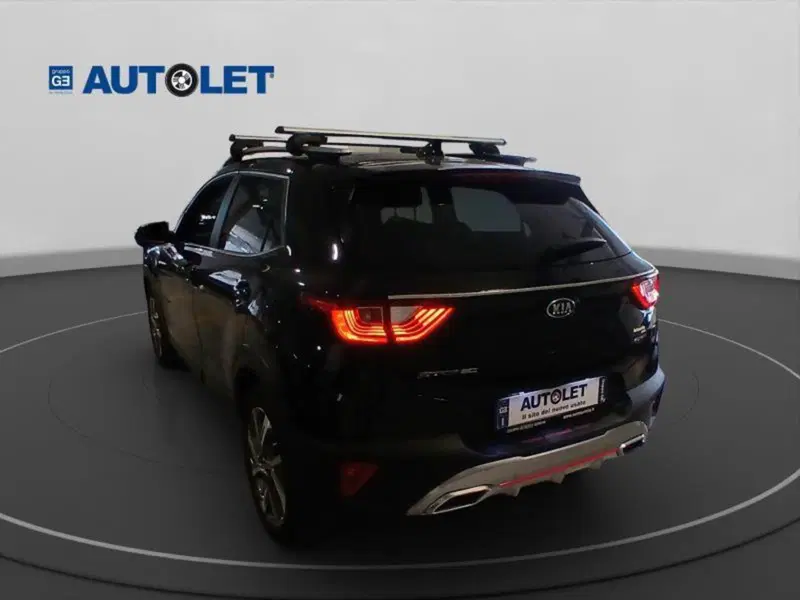 Kia Stonic usata a Genova (8)