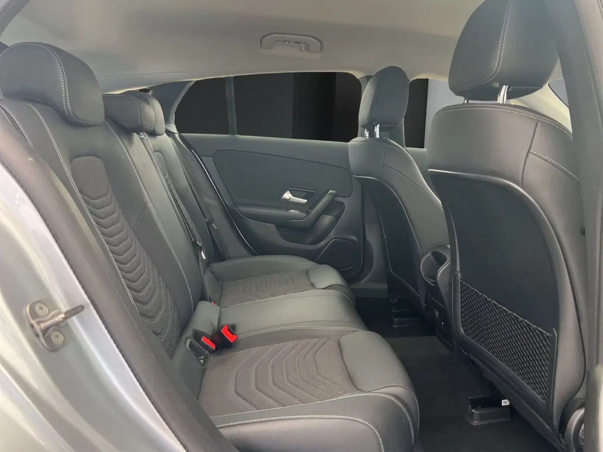 Mercedes-Benz CLA Shooting Brake usata a Cosenza (19)