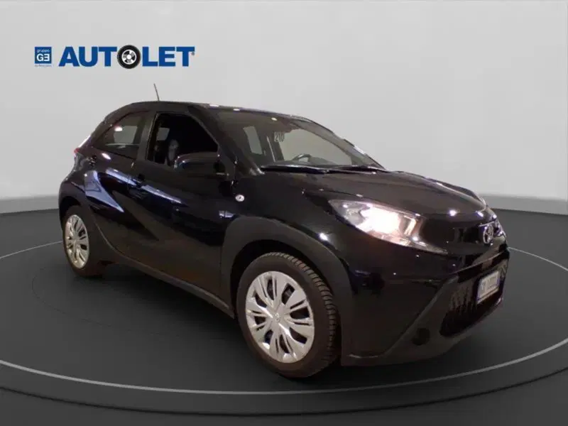 Toyota Aygo X usata a Genova (3)