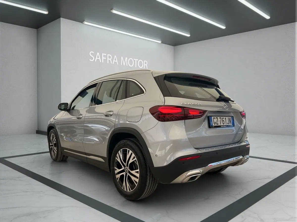 Mercedes-Benz GLA SUV usata a Cosenza (4)