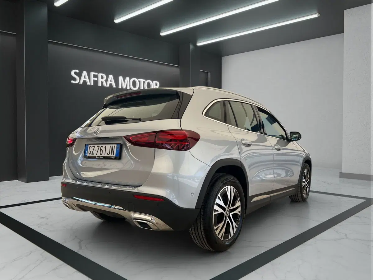 Mercedes-Benz GLA SUV usata a Cosenza (6)