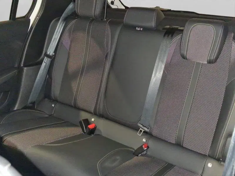 Peugeot 208 usata a Genova (10)