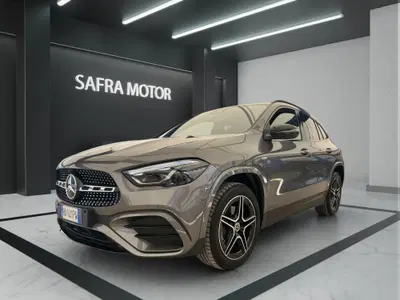 Mercedes-Benz GLA SUV 250 e phev AMG Line Advanced Plus auto del 2025 usata a Rende