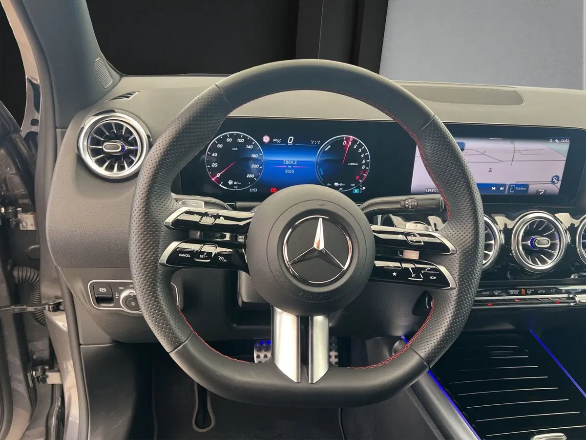 Mercedes-Benz GLA SUV usata a Cosenza (10)