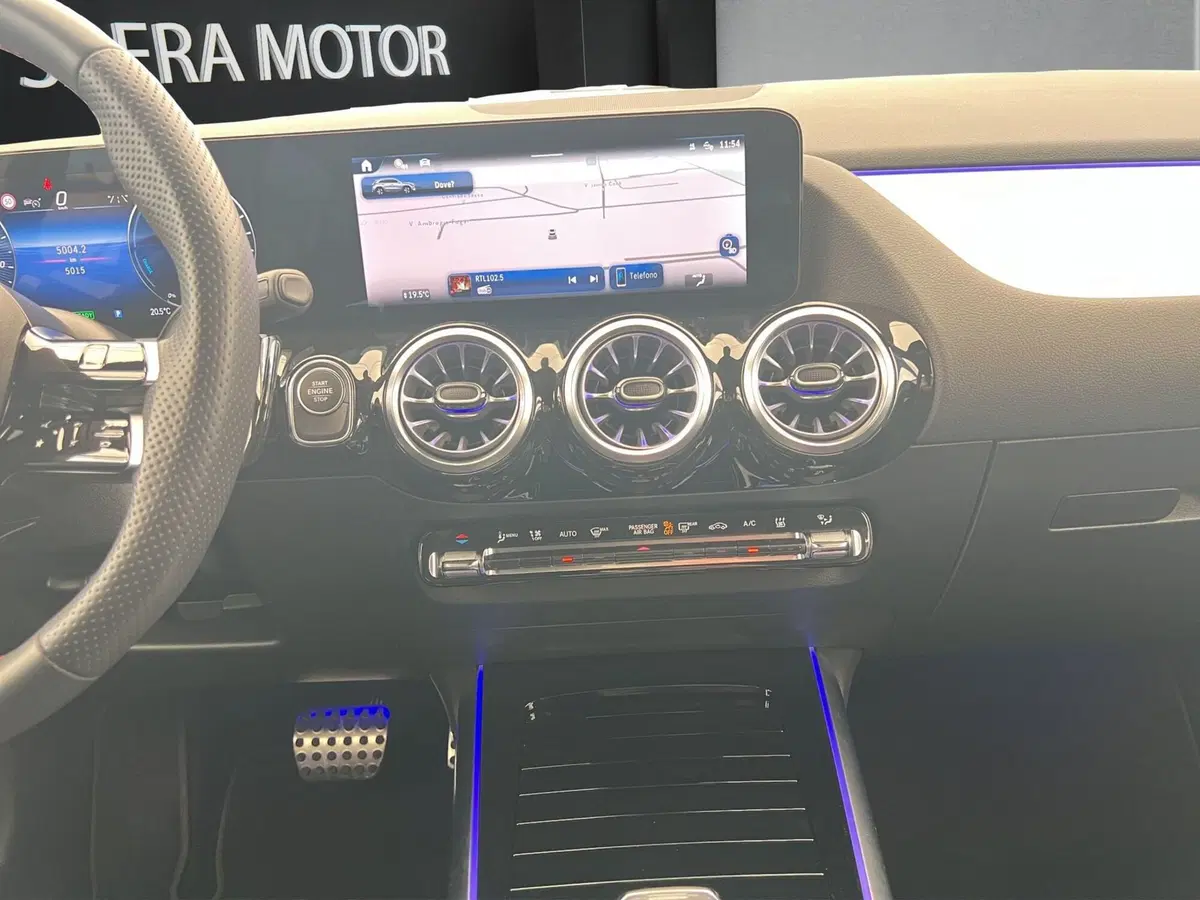 Mercedes-Benz GLA SUV usata a Cosenza (16)