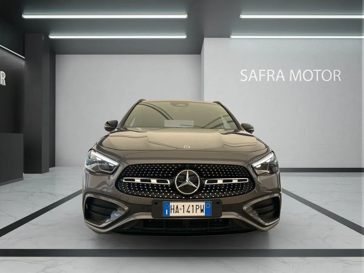 Mercedes-Benz GLA SUV usata a Cosenza (2)