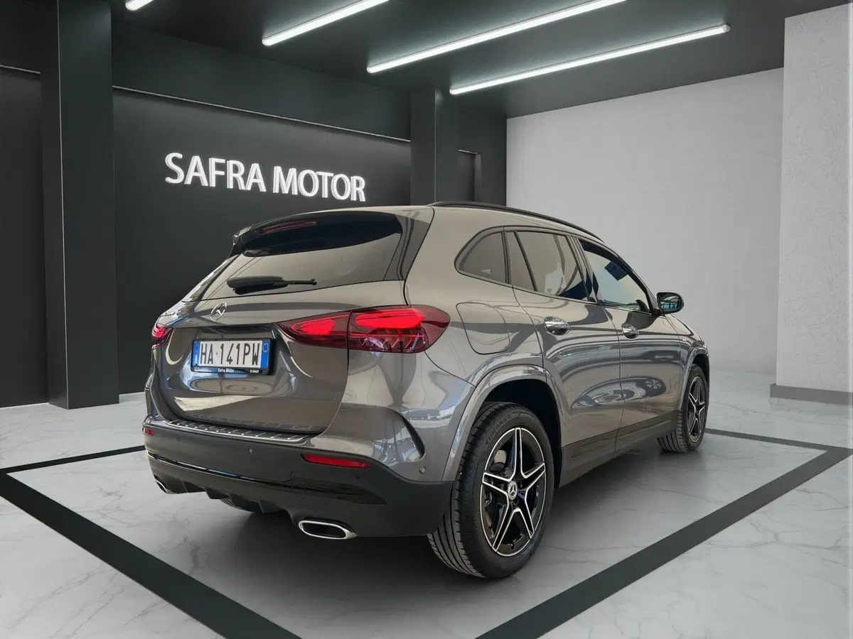 Mercedes-Benz GLA SUV usata a Cosenza (6)