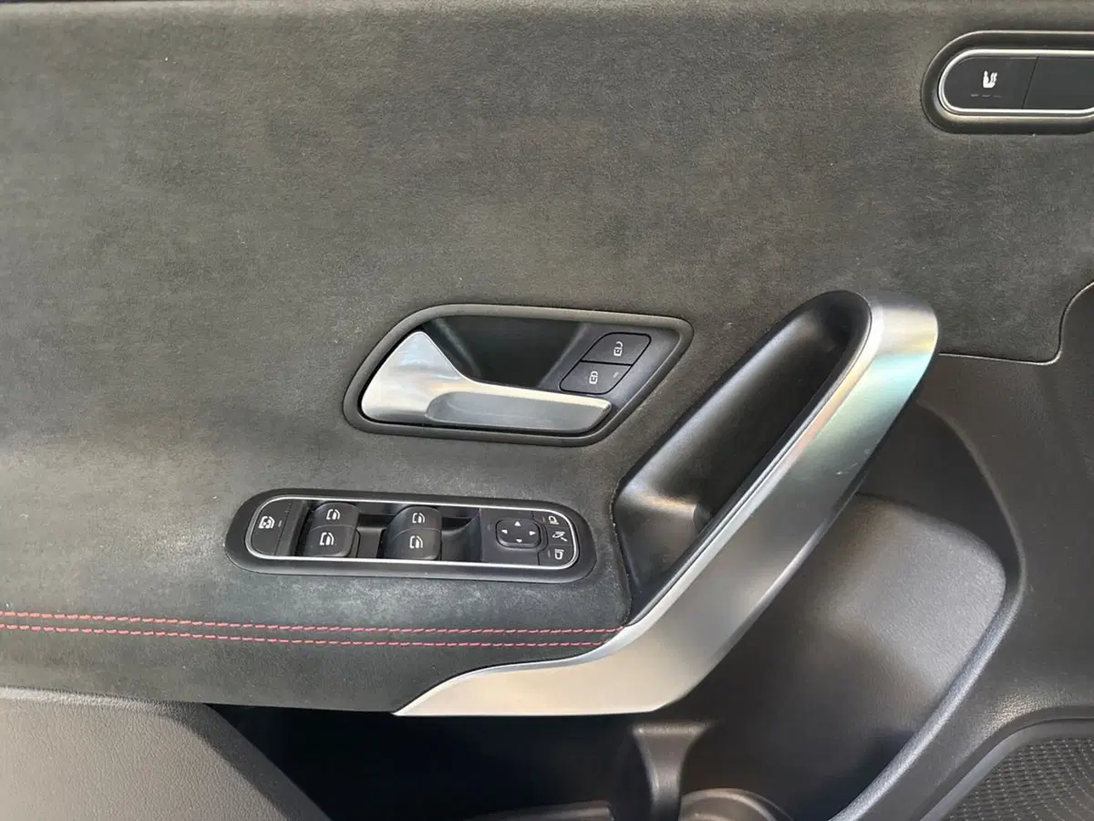 Mercedes-Benz Classe A usata a Rimini (17)
