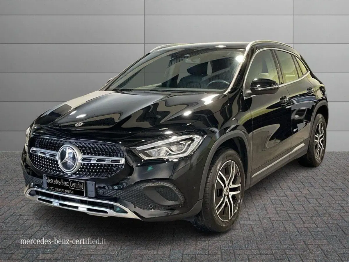 Mercedes-Benz GLA SUV usata a Ancona