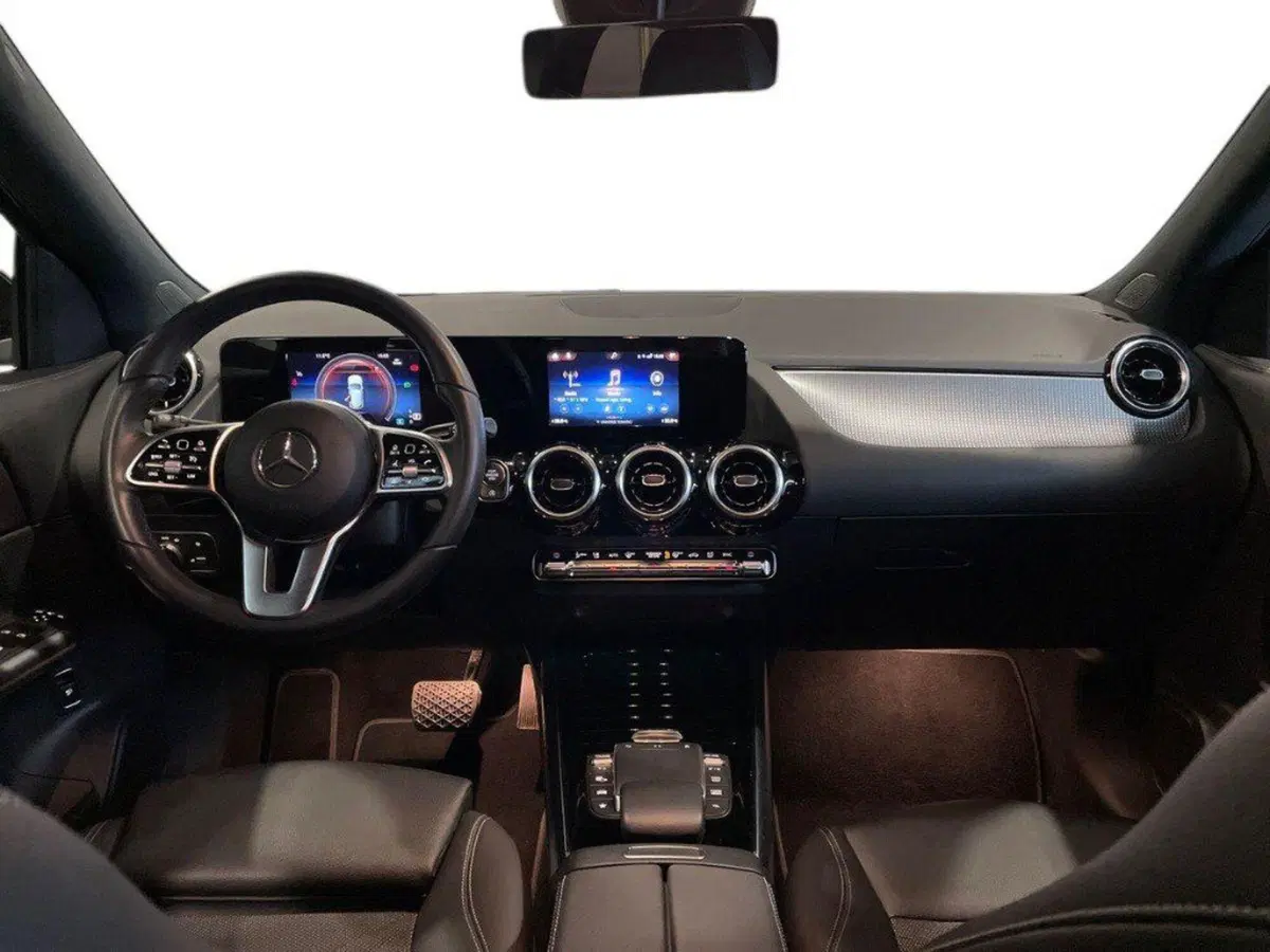 Mercedes-Benz GLA SUV usata a Ancona (10)