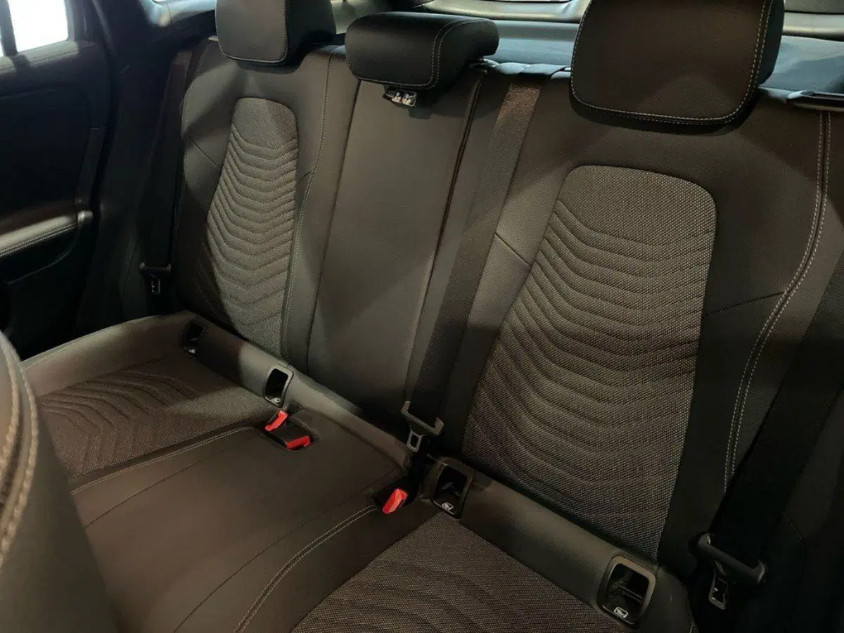 Mercedes-Benz GLA SUV usata a Ancona (13)