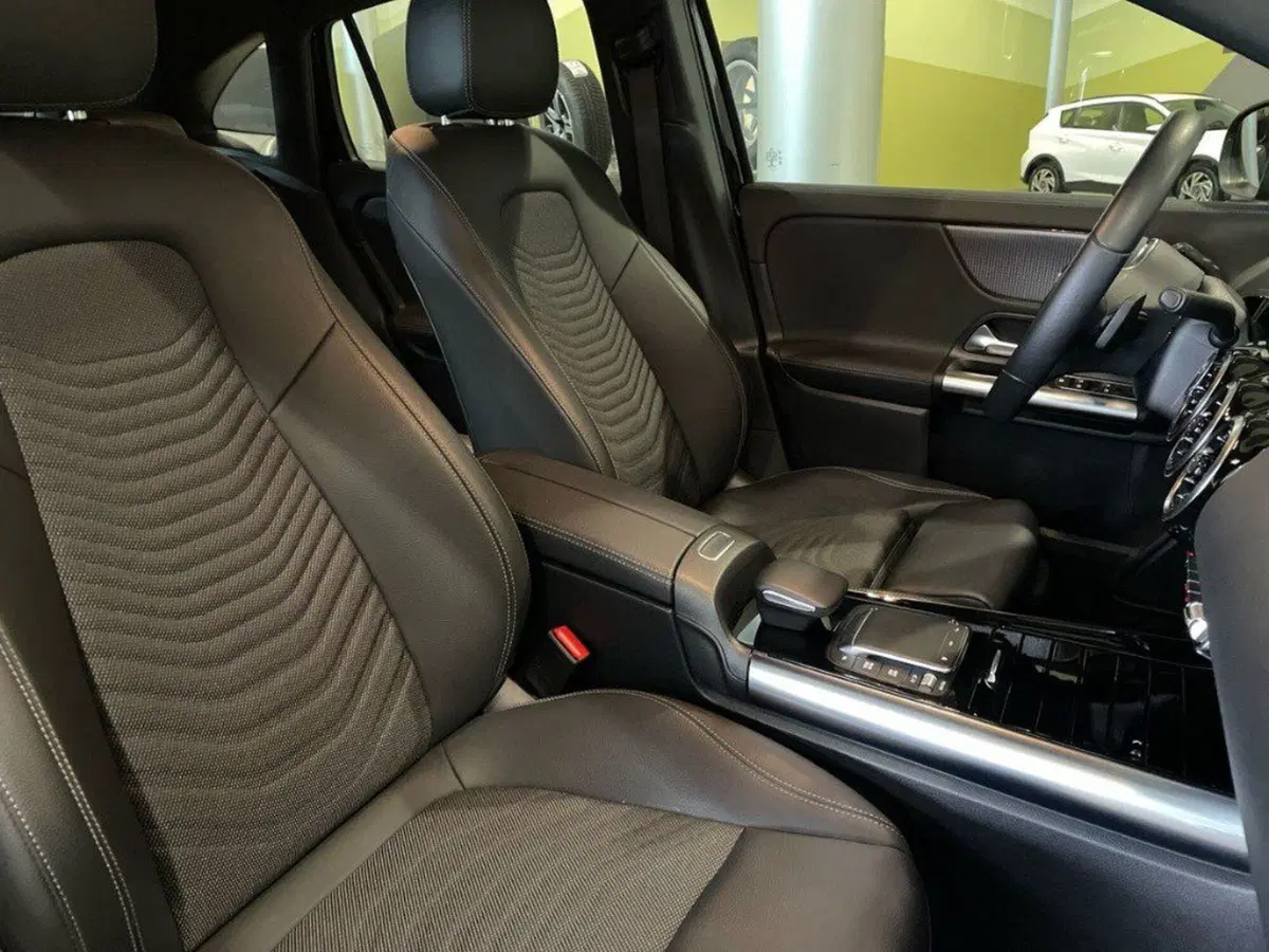 Mercedes-Benz GLA SUV usata a Ancona (14)