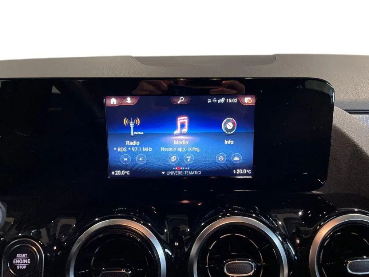 Mercedes-Benz GLA SUV usata a Ancona (15)