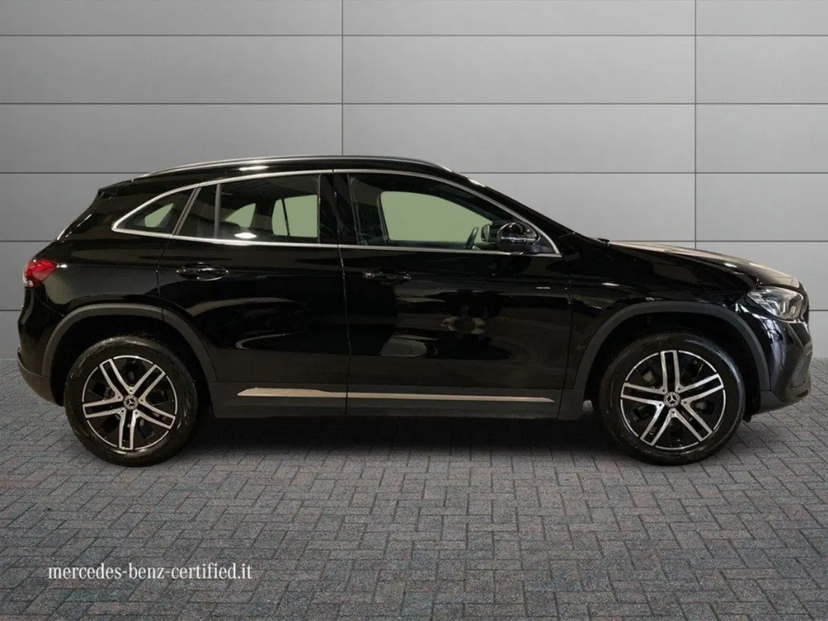 Mercedes-Benz GLA SUV usata a Ancona (5)