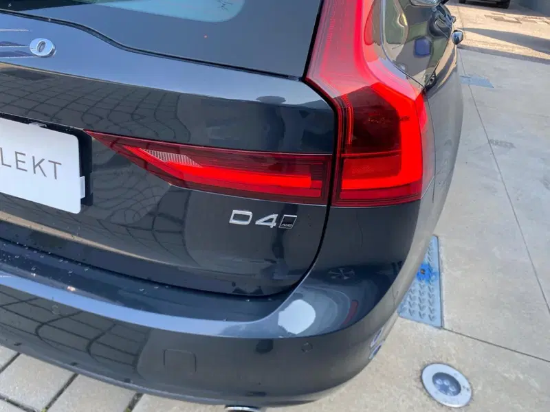 Volvo V90 usata a Como (17)