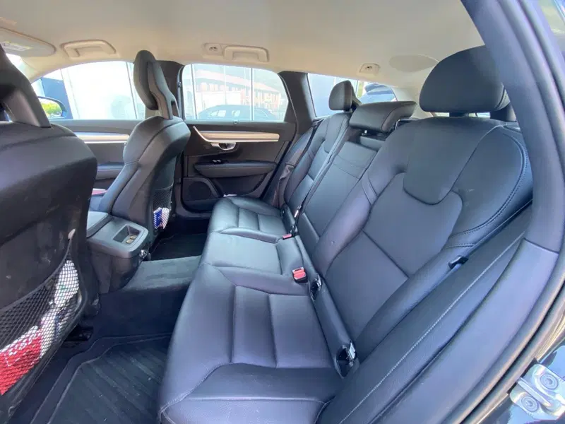 Volvo V90 usata a Como (9)