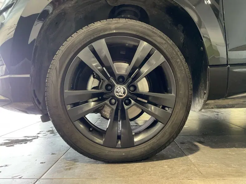 Skoda Karoq usata a Ancona (8)