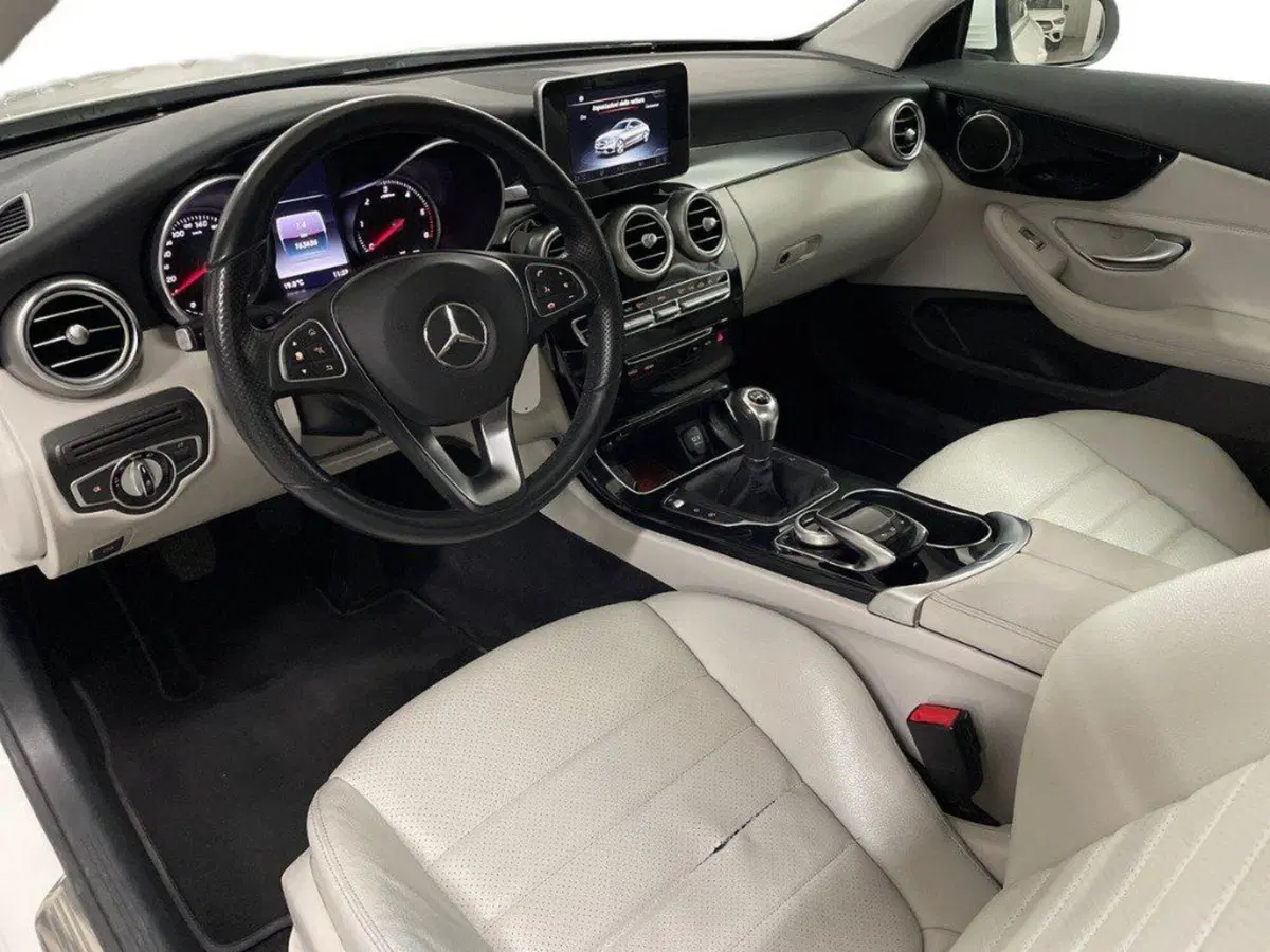Mercedes-Benz Classe C Coupé usata a Ancona (16)