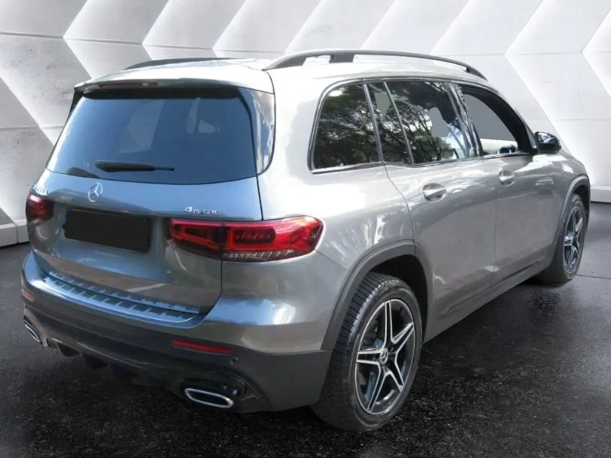 Mercedes-Benz GLB usata a Caserta (3)
