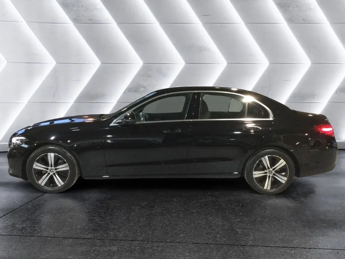 Mercedes-Benz Classe C usata a Caserta (4)