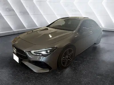 Mercedes-Benz CLA 200 d AMG Line Advanced Plus auto del 2024 usata a Napoli