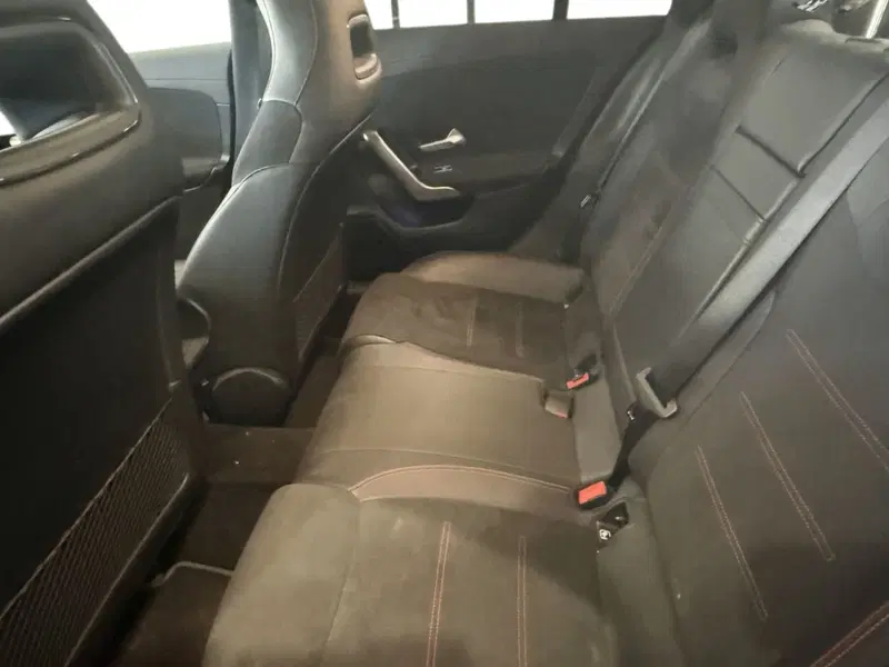 Mercedes-Benz CLA usata a Napoli (16)