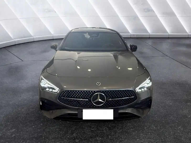 Mercedes-Benz CLA usata a Napoli (2)