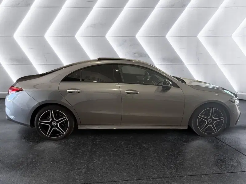 Mercedes-Benz CLA usata a Napoli (7)