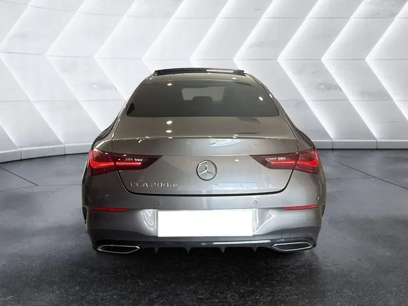 Mercedes-Benz CLA usata a Napoli (9)