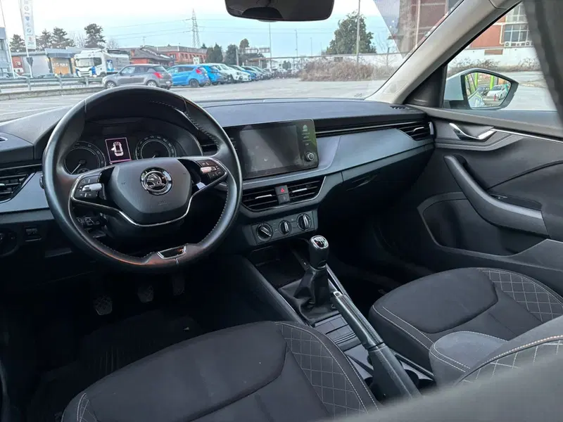Skoda Kamiq usata a Vercelli (12)