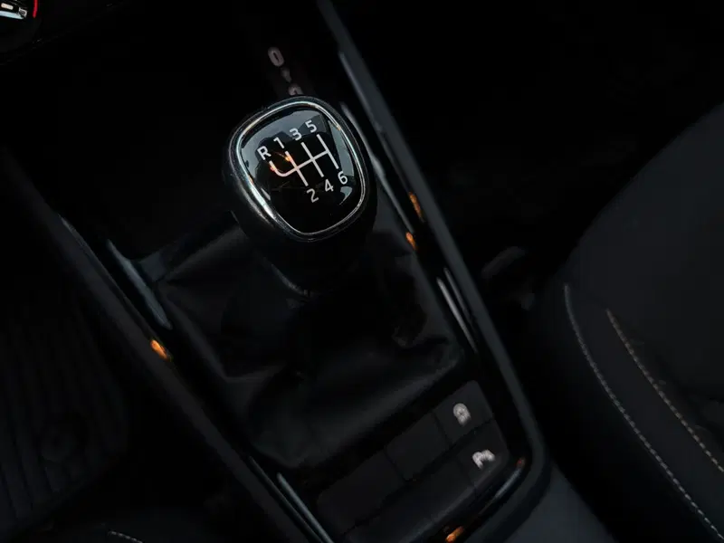 Skoda Kamiq usata a Vercelli (16)