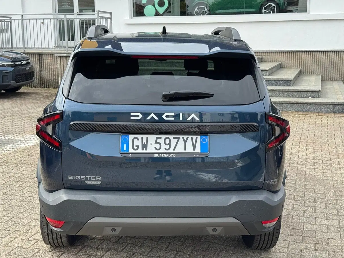 Dacia Bigster usata a Pavia (4)