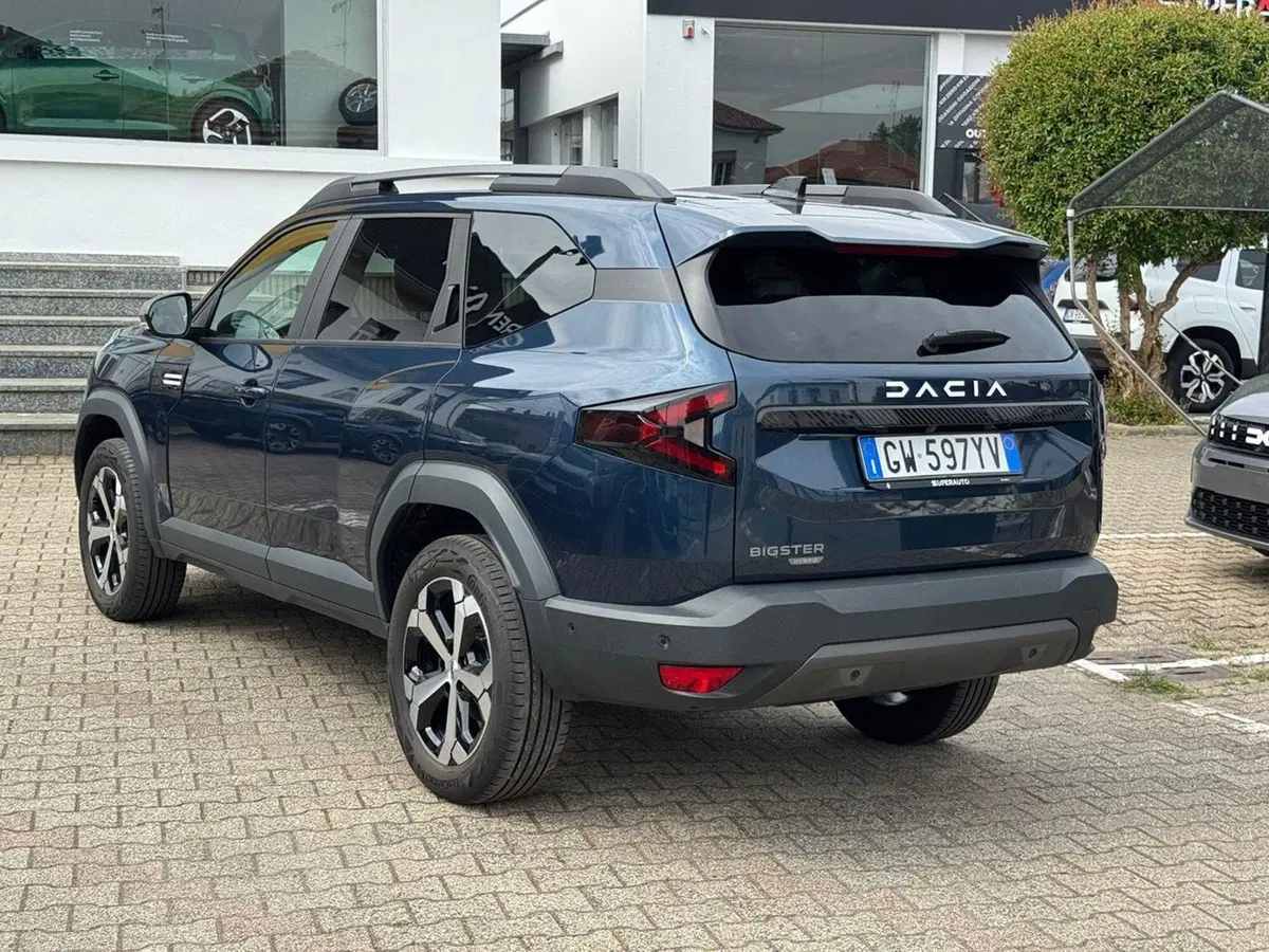 Dacia Bigster usata a Pavia (5)