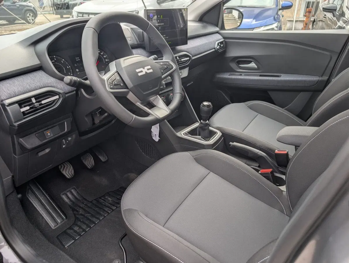 Dacia Sandero Streetway nuova a Pavia (10)