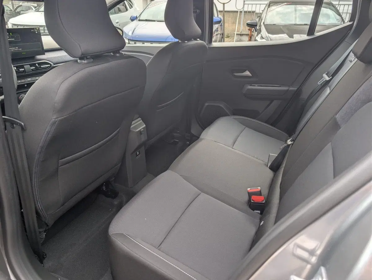 Dacia Sandero Streetway nuova a Pavia (11)