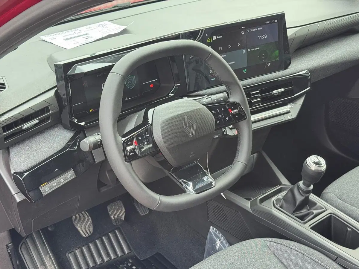 Renault Clio nuova a Pavia (10)