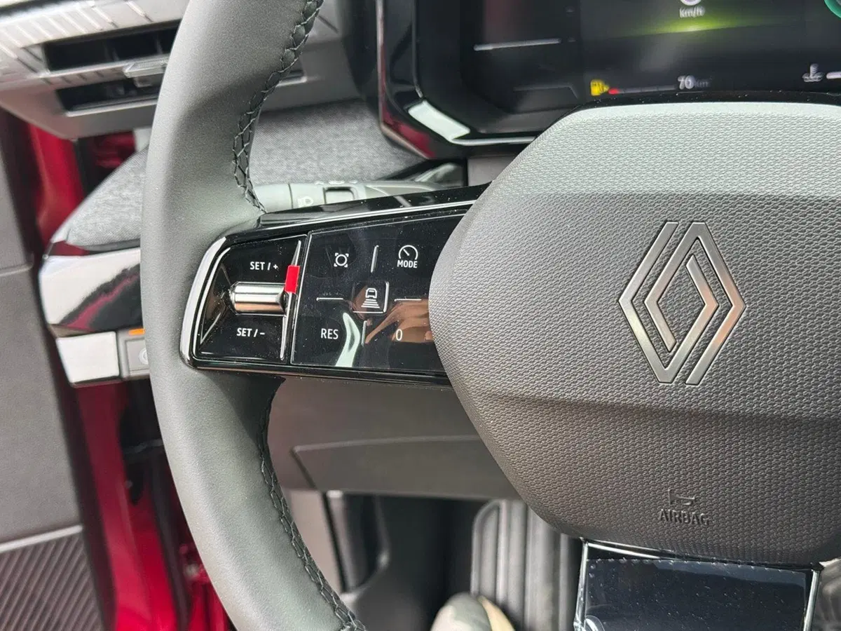 Renault Clio nuova a Pavia (14)