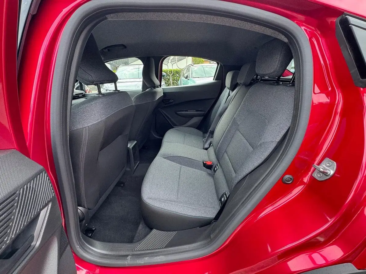 Renault Clio nuova a Pavia (7)
