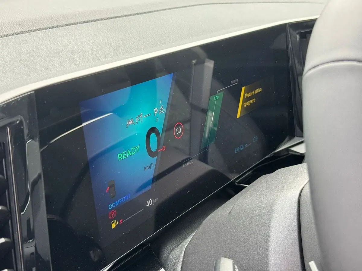 Renault Austral nuova a Pavia (3)