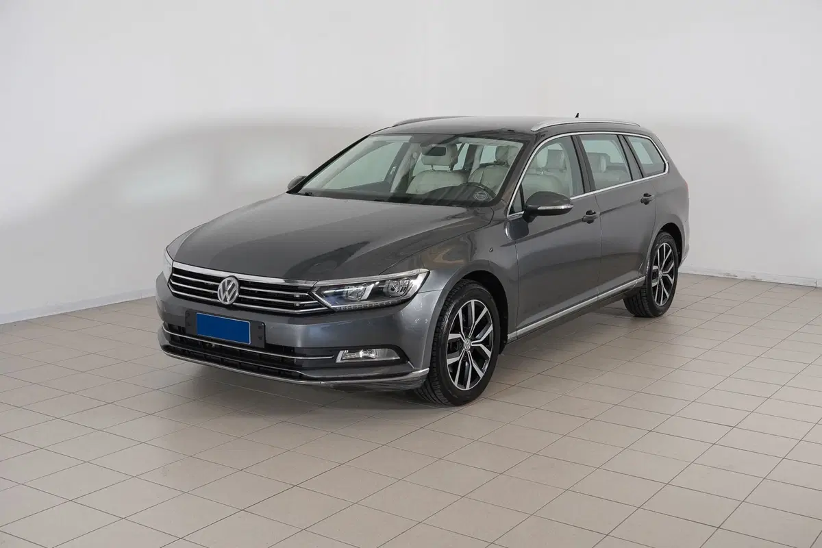 Volkswagen Passat Variant usata a Perugia
