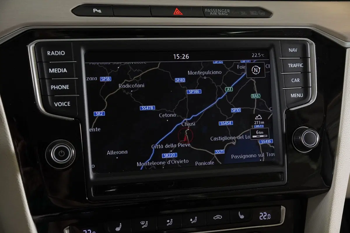 Volkswagen Passat Variant usata a Perugia (18)
