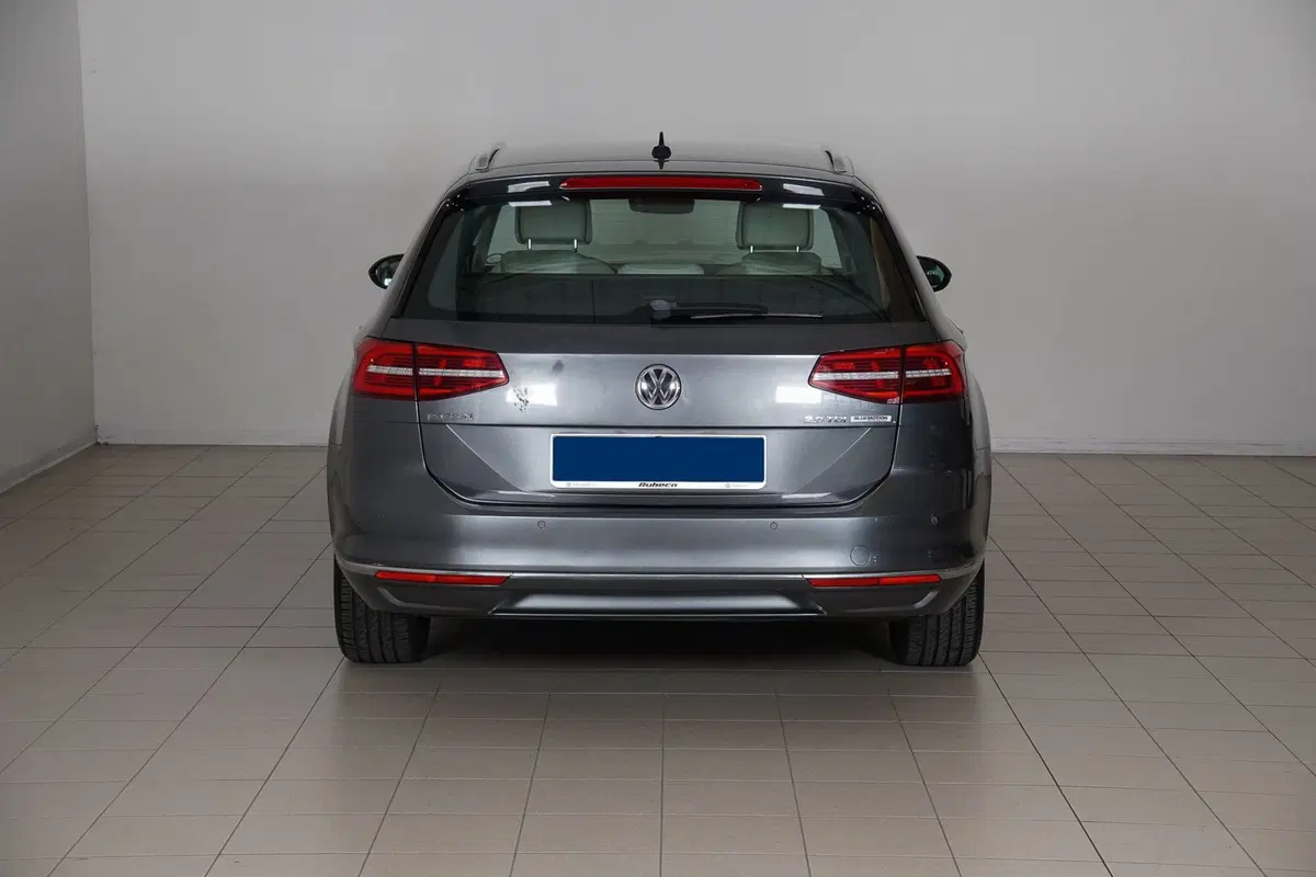 Volkswagen Passat Variant usata a Perugia (5)