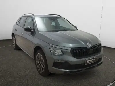 Skoda Kamiq 1.0 tsi Black Dots 115cv dsg del 2025 usata a Torino