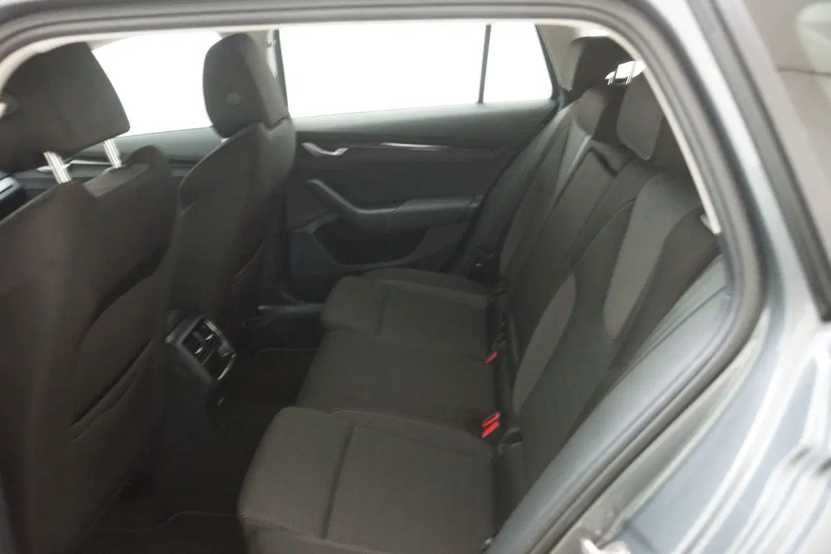 Skoda Octavia Station Wagon usata a Torino (8)