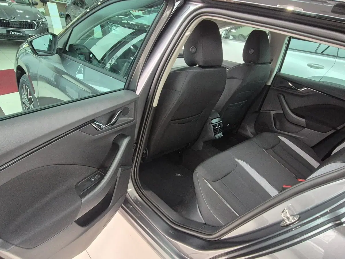 Skoda Kamiq nuova a Torino (7)