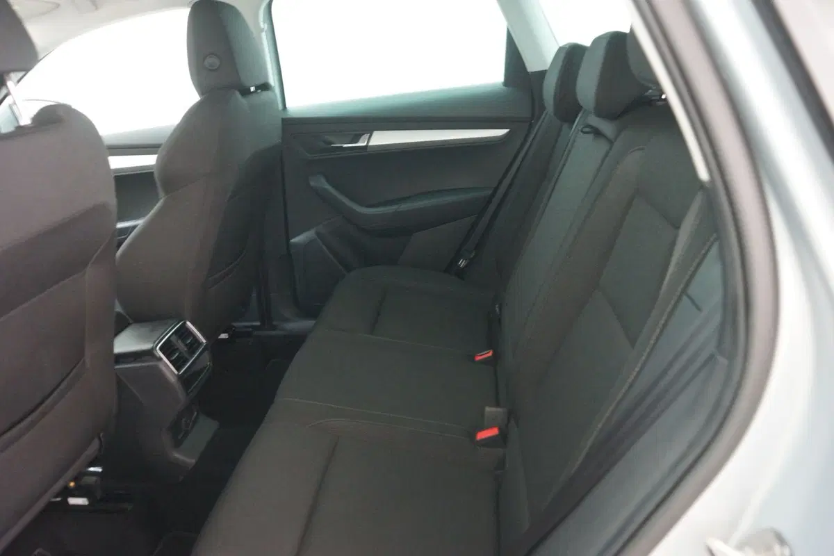 Skoda Karoq usata a Torino (8)